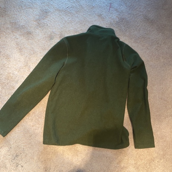 L.L. Bean pull over - Picture 5 of 6